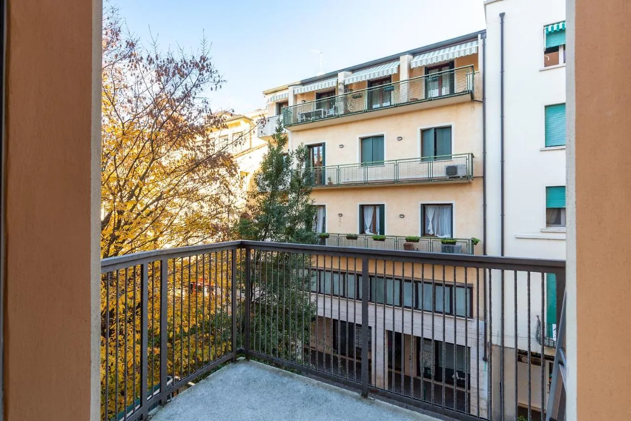 Fully Furnished Apartment-Treviso Center Apartment Treviso